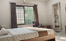 Sugamya Farm Guesthouse